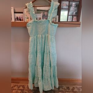 Crown & Ivy sleeveless eyelet maxi dress euc, size XL, smocked bodice Aqua